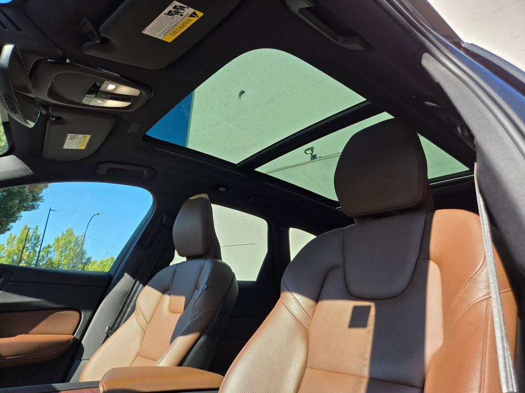 Certified 2023 Volvo XC60 B5 Plus w/ Climate Package AWD/4WD image 22