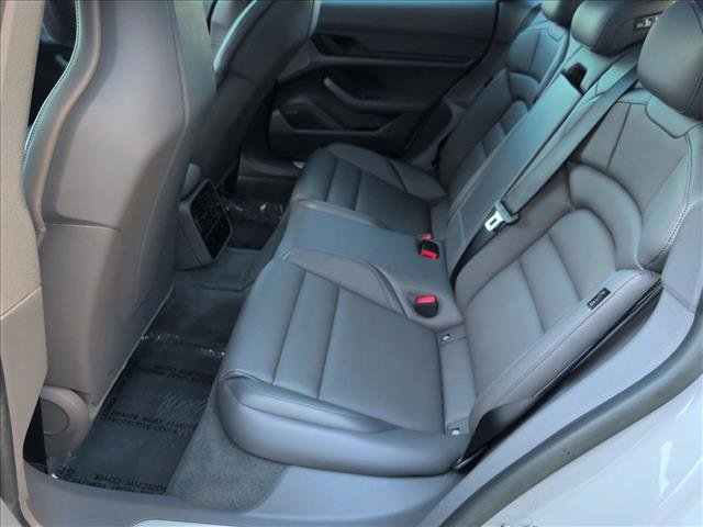 Used 2023 Porsche Taycan 4S image 20