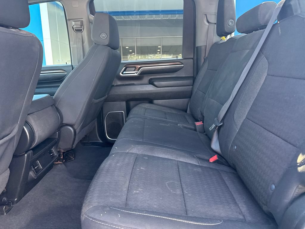 Used 2024 Chevrolet Silverado 2500 LT AWD/4WD image 32
