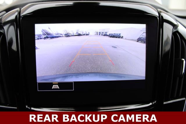 Used 2023 Chevrolet Traverse LT image 4