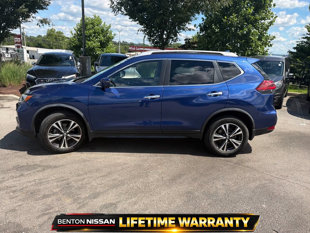 Used 2020 Nissan Rogue SV w/ Premium Package AWD/4WD image 5
