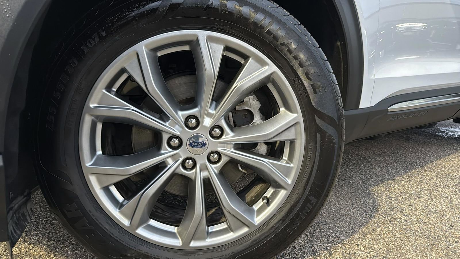 Certified 2022 Ford Explorer Limited image 9