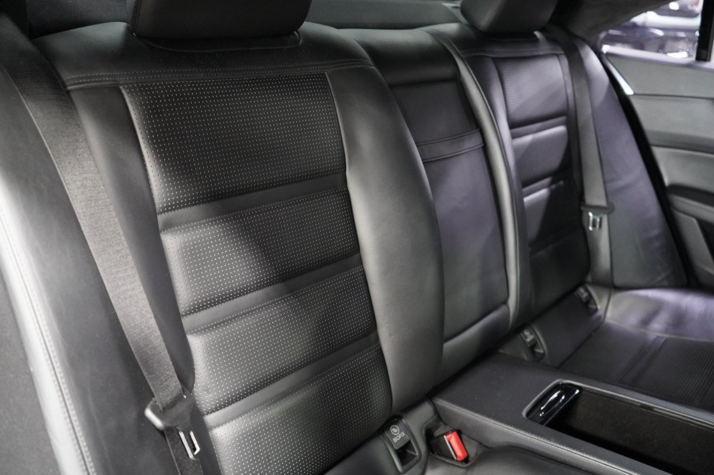 Used 2012 Mercedes-Benz CLS 63 AMG image 22