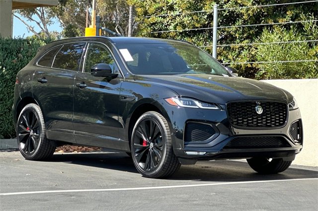 New 2026 Jaguar F-PACE R-Dynamic S image 7
