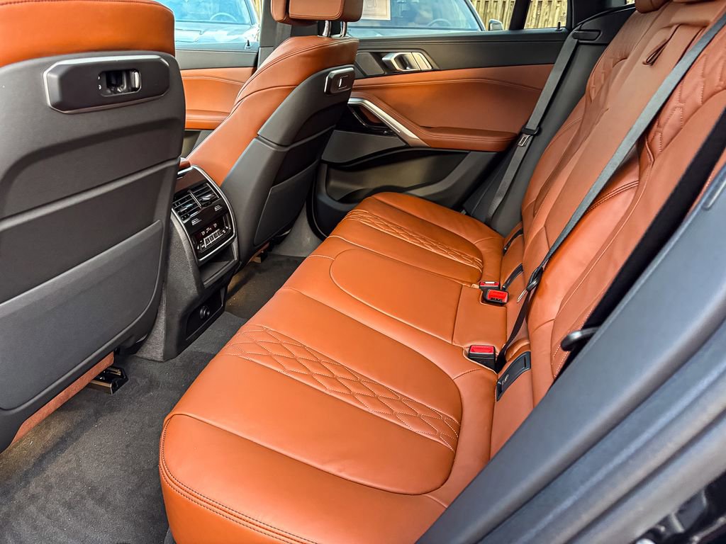New 2026 BMW X6 xDrive40i image 31