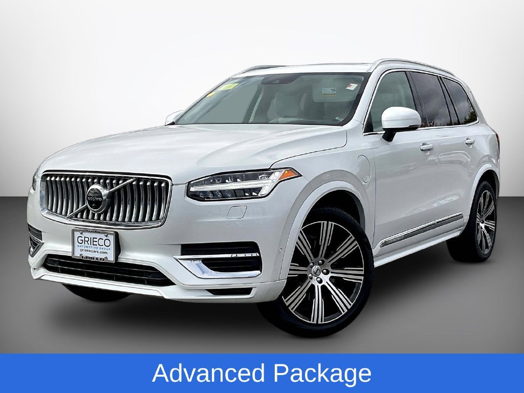 Used 2022 Volvo XC90 T8 Inscription w/ Lounge Package AWD/4WD image 3