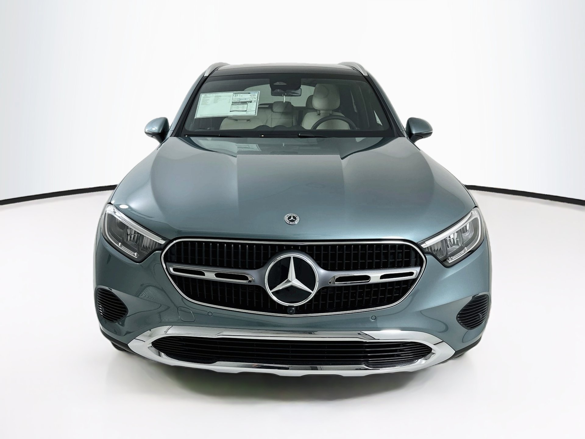 New 2027 Mercedes-Benz GLC 300 image 2