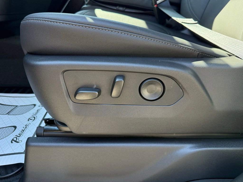 New 2026 Chevrolet Silverado 2500 LT w/ Trail Boss Package image 9
