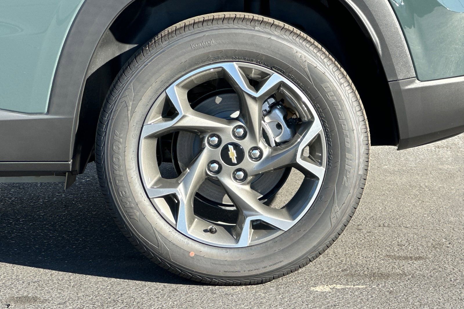 New 2026 Chevrolet Trax LT w/ Driver Confidence Package image 24