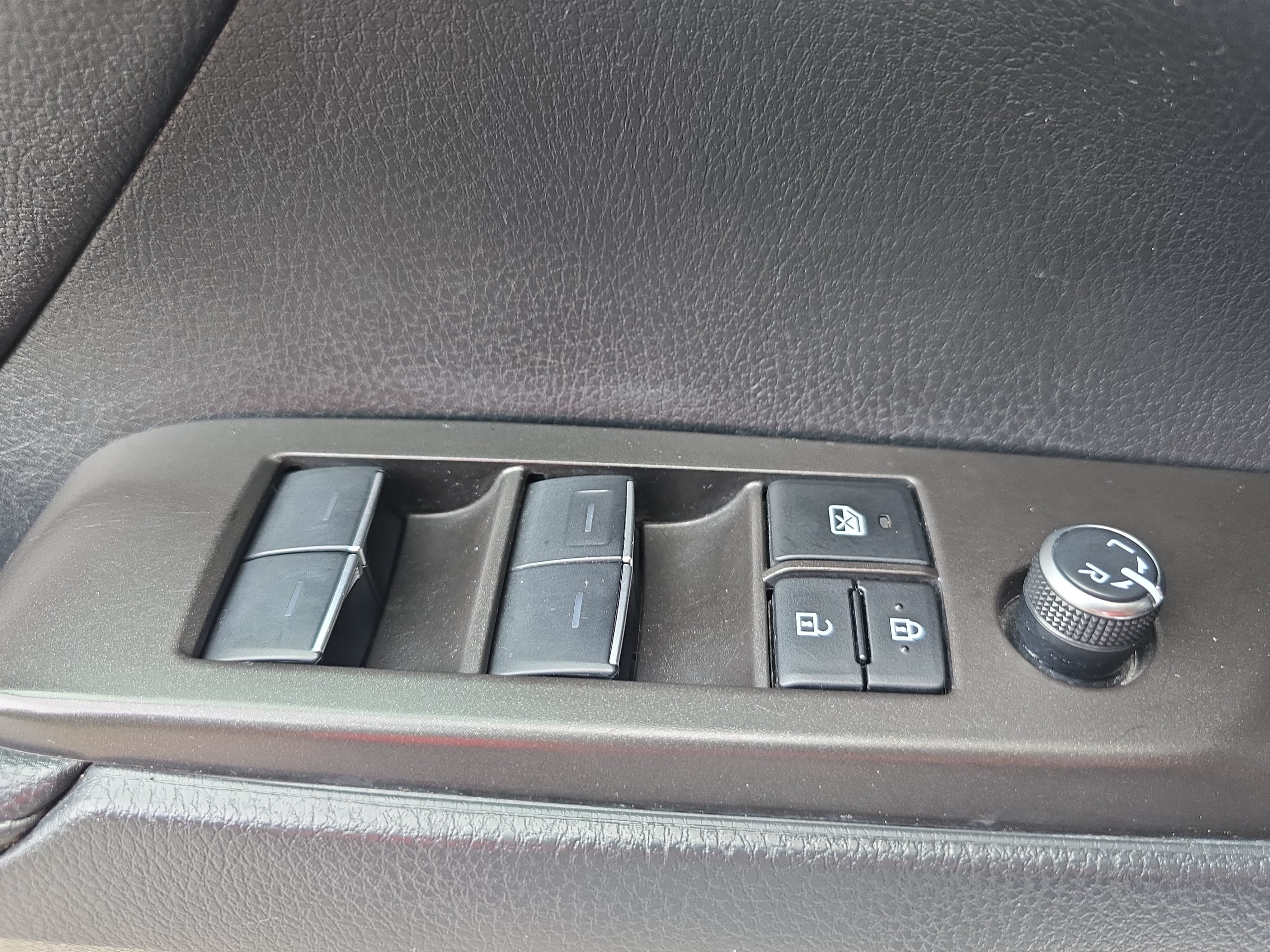 Used 2023 Toyota Camry XSE FWD image 26