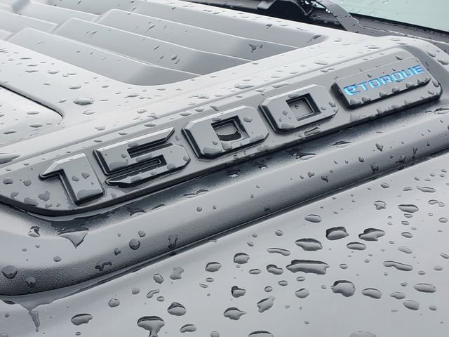 New 2026 RAM 1500 Laramie w/ Night Edition AWD/4WD image 6