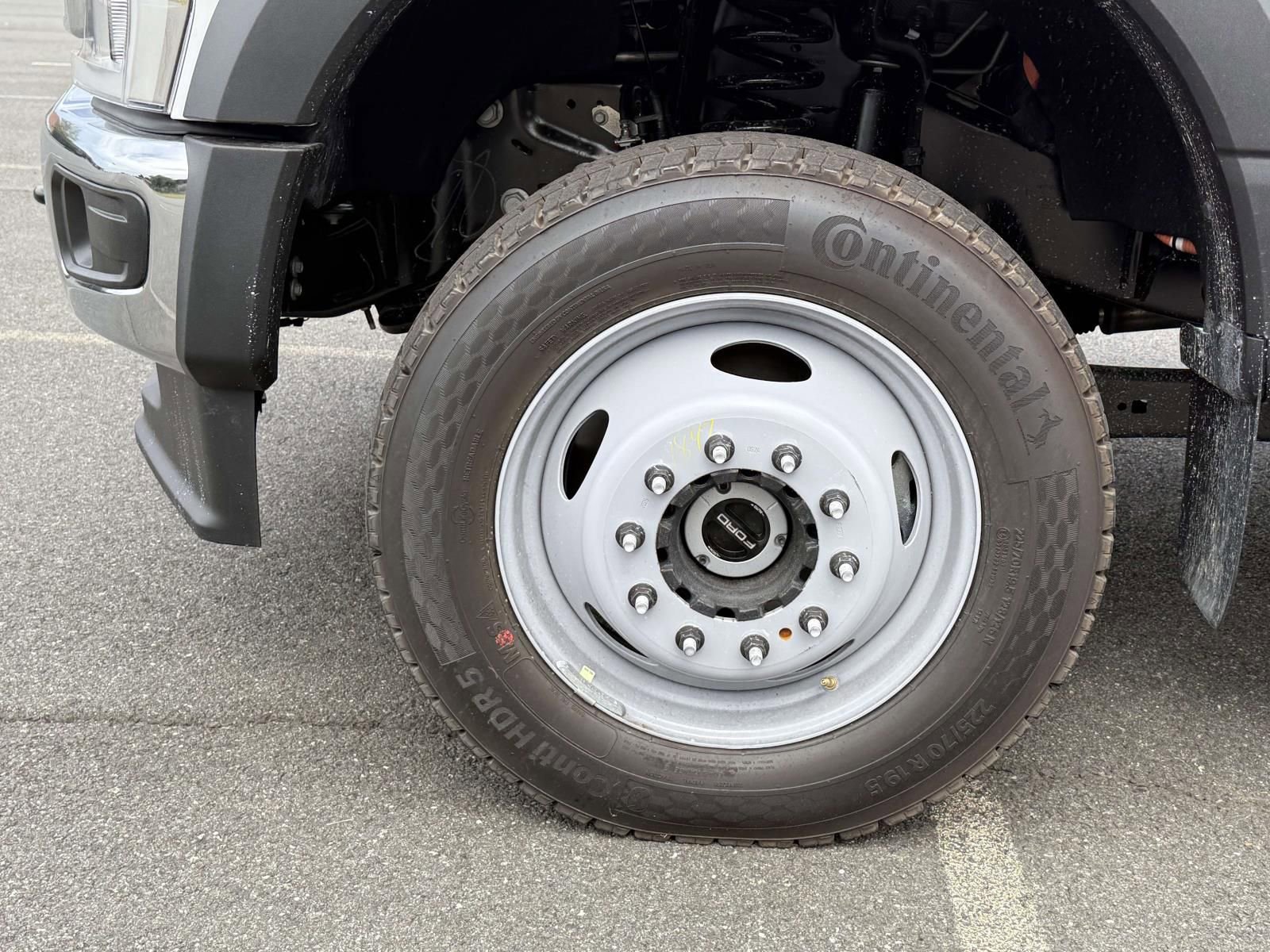 New 2025 Ford F450 XL AWD/4WD image 7