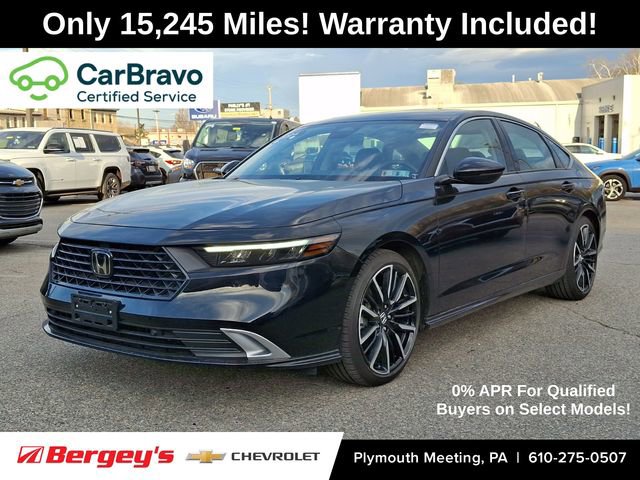 Used 2024 Honda Accord Touring image 1
