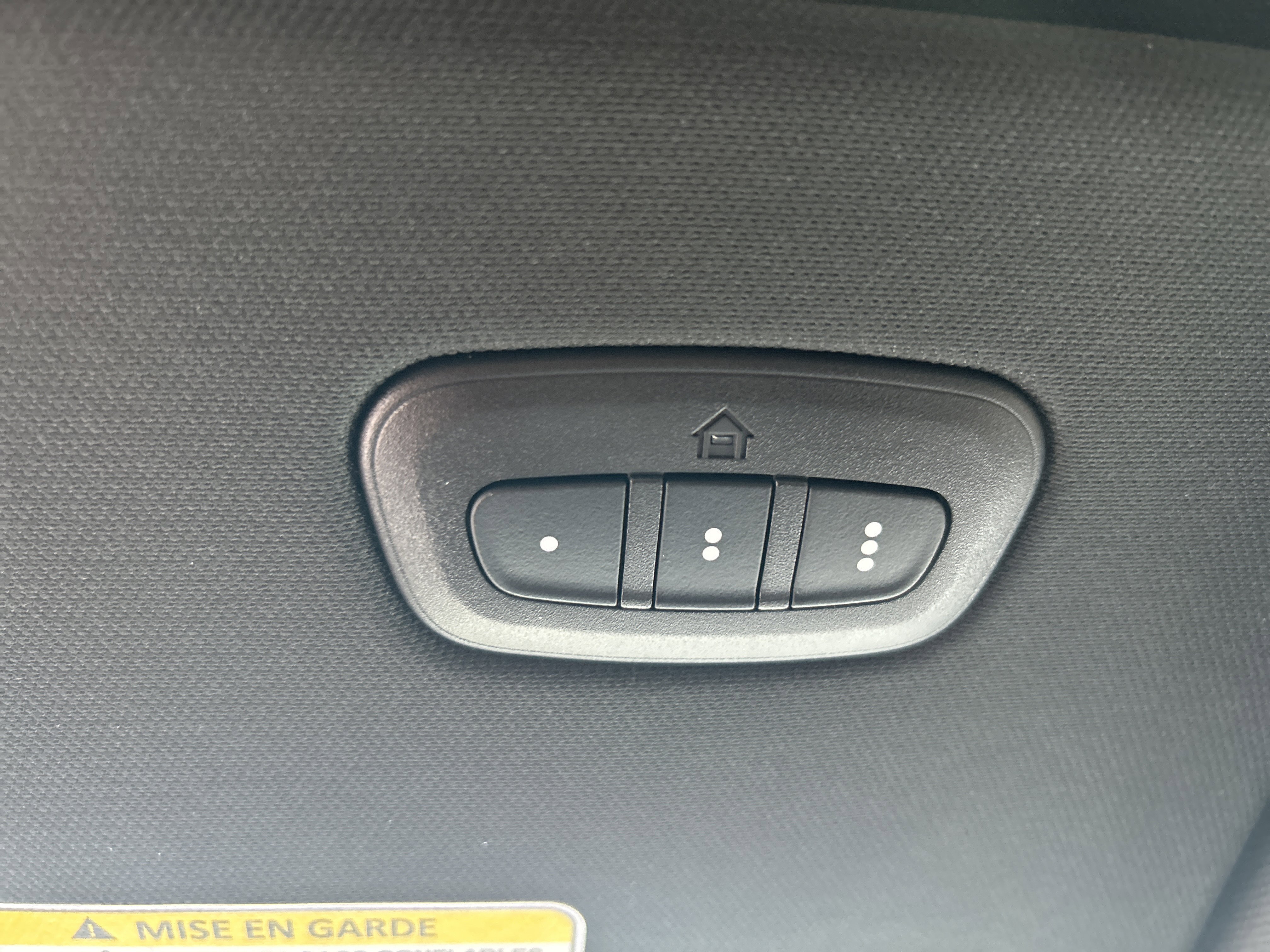 New 2026 RAM 1500 4x4 Crew Cab image 32