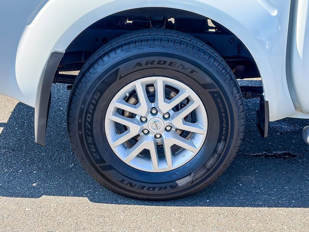 Used 2016 Nissan Frontier SV w/ SV Value Truck Package image 14