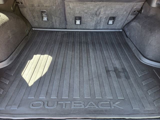 Used 2019 Subaru Outback 2.5i Limited AWD/4WD image 21