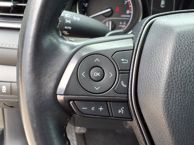 Used 2021 Toyota Camry SE FWD image 23
