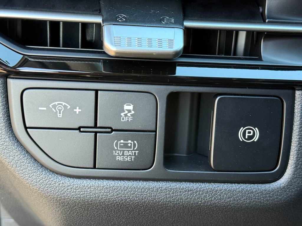 New 2026 Kia Sportage S AWD/4WD image 21