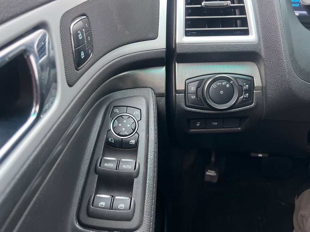 Used 2015 Ford Explorer Sport w/ Equipment Group 401A image 19