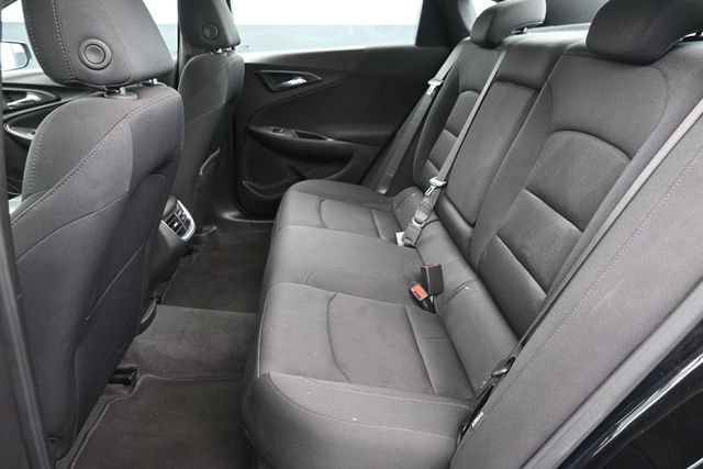 Used 2025 Chevrolet Malibu LT FWD image 25