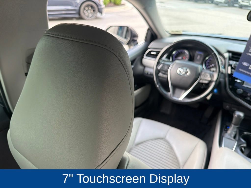 Used 2019 Toyota Camry SE w/ Carpet Mat Package FWD image 14