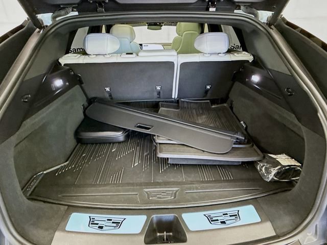 Used 2024 Cadillac Lyriq Luxury image 25