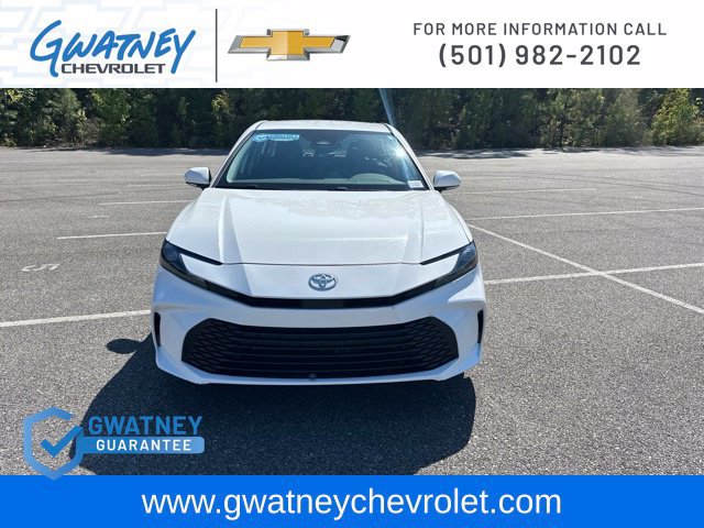 Used 2025 Toyota Camry LE FWD image 2