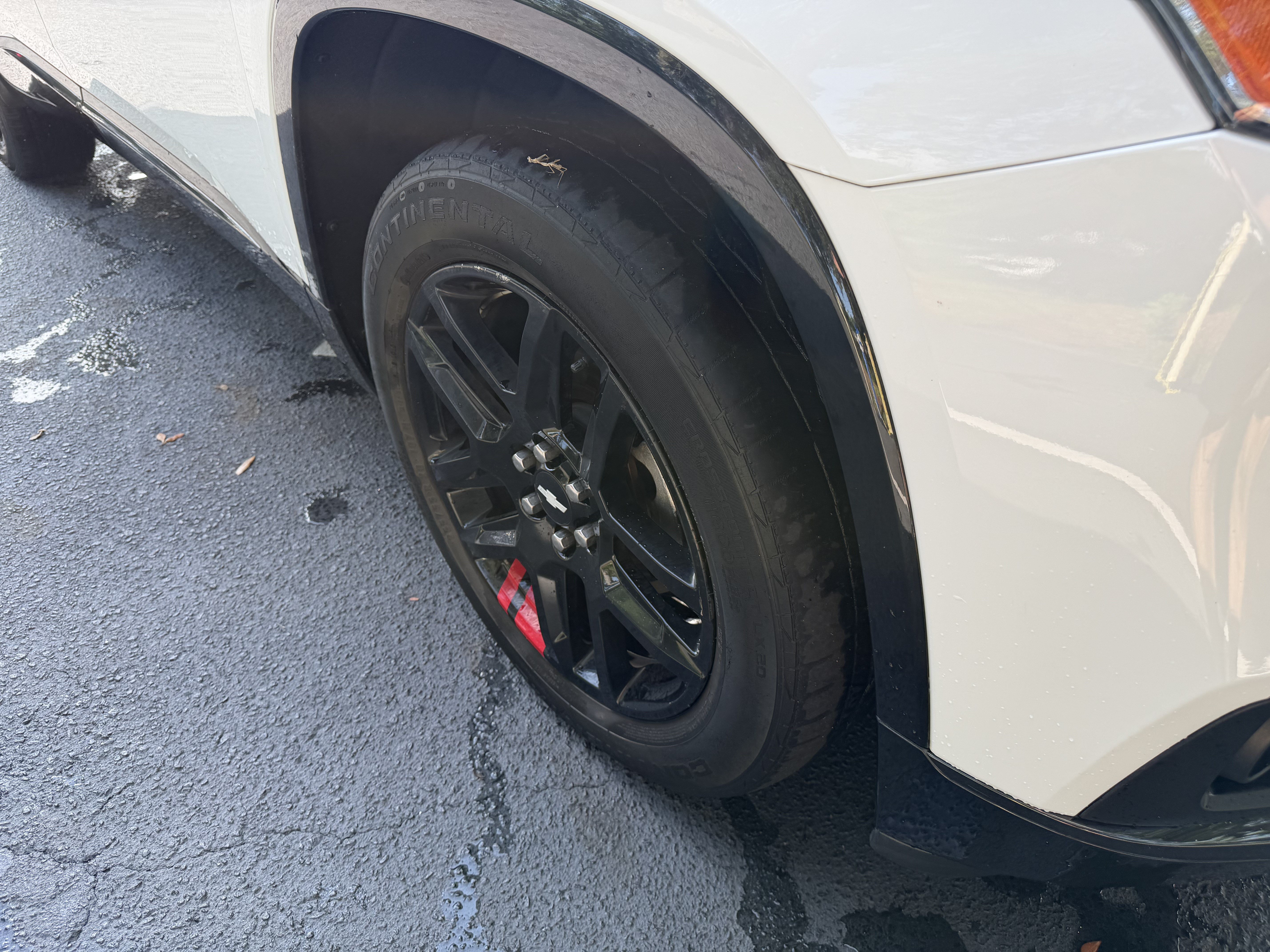 Used 2018 Chevrolet Traverse Premier w/ Redline Edition FWD image 11