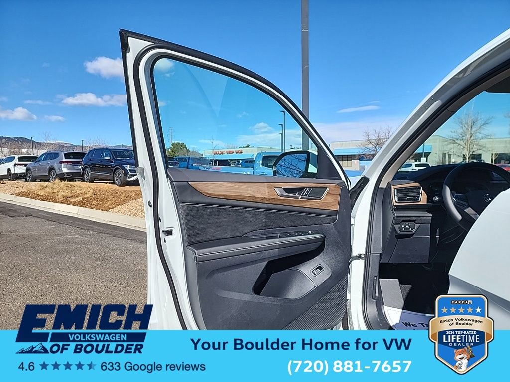 New 2025 Volkswagen Atlas SE image 9