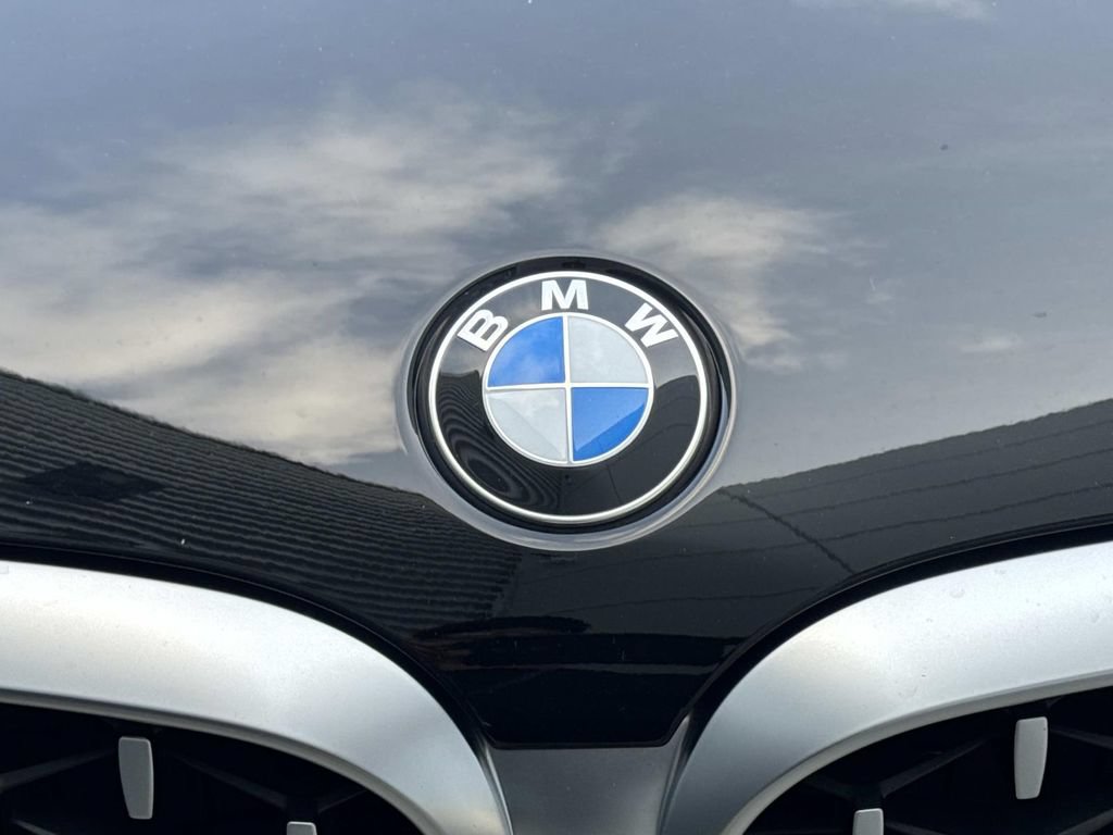 Used 2022 BMW X4 xDrive30i w/ Convenience Package AWD/4WD image 10
