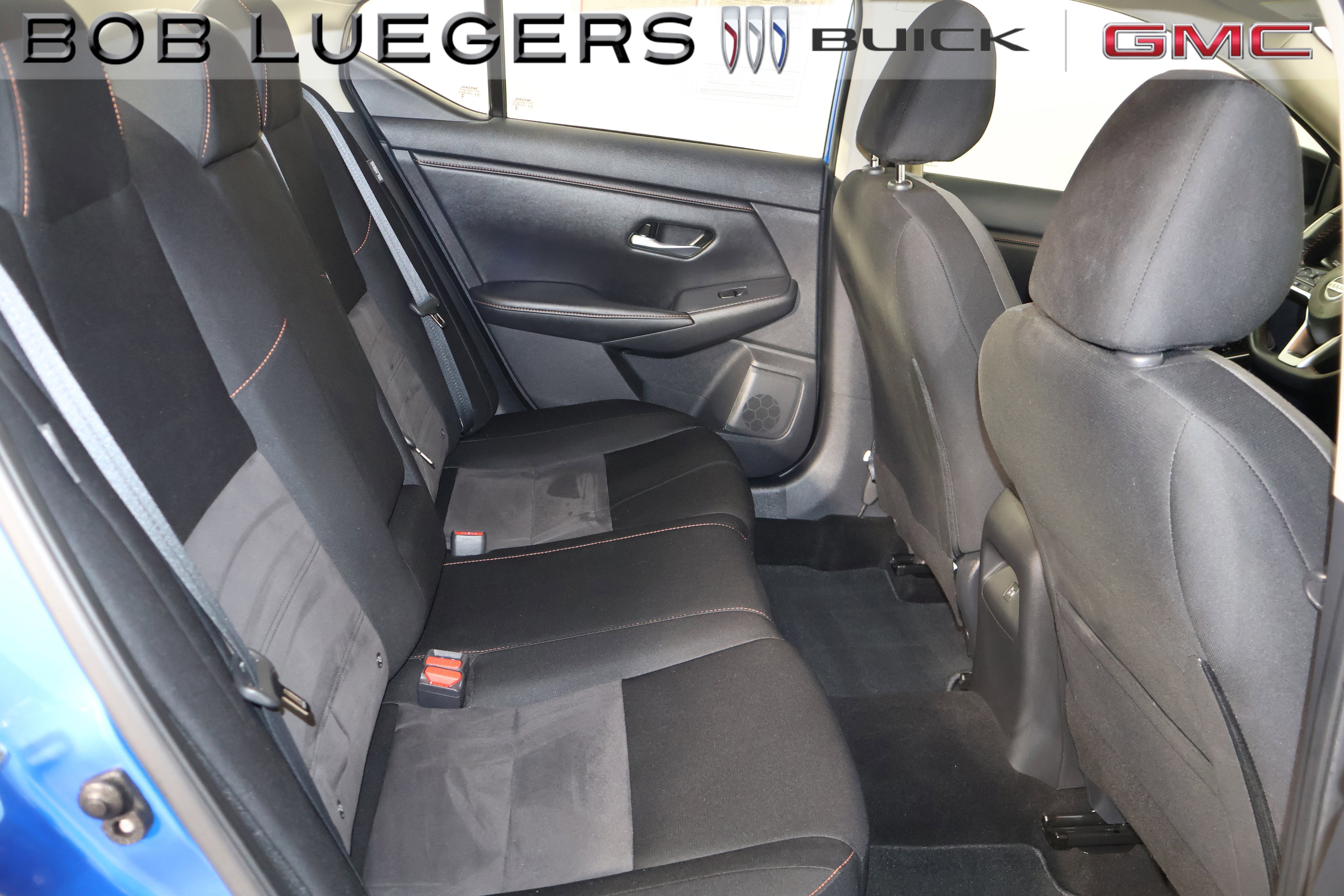 Used 2023 Nissan Sentra SR w/ Electronics Package image 16