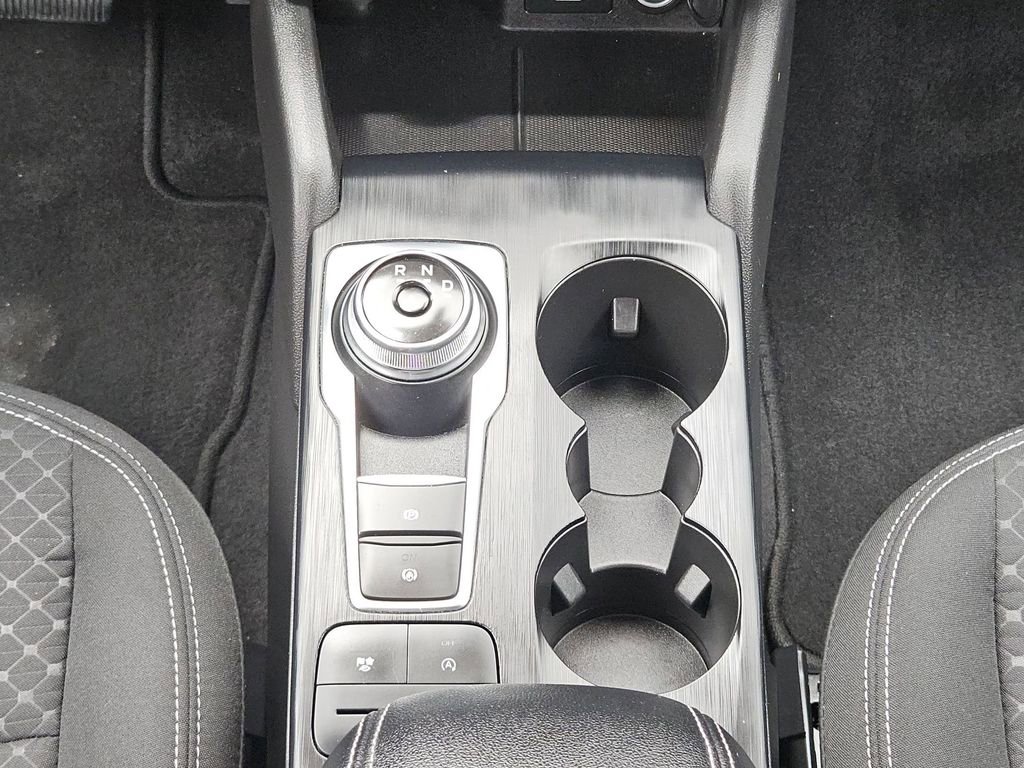 Used 2025 Ford Escape Active AWD/4WD image 19