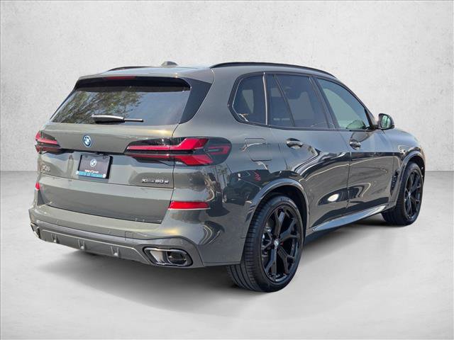 New 2026 BMW X5 xDrive50e w/ Executive Package AWD/4WD image 3
