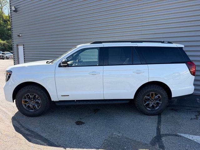 Certified 2025 Ford Expedition Tremor AWD/4WD image 2