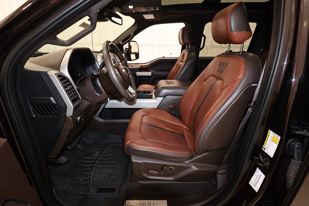 Used 2019 Ford F250 King Ranch w/ King Ranch Ultimate Package AWD/4WD image 13