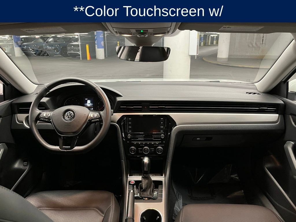 Certified 2022 Volkswagen Passat 2.0T SE FWD image 7
