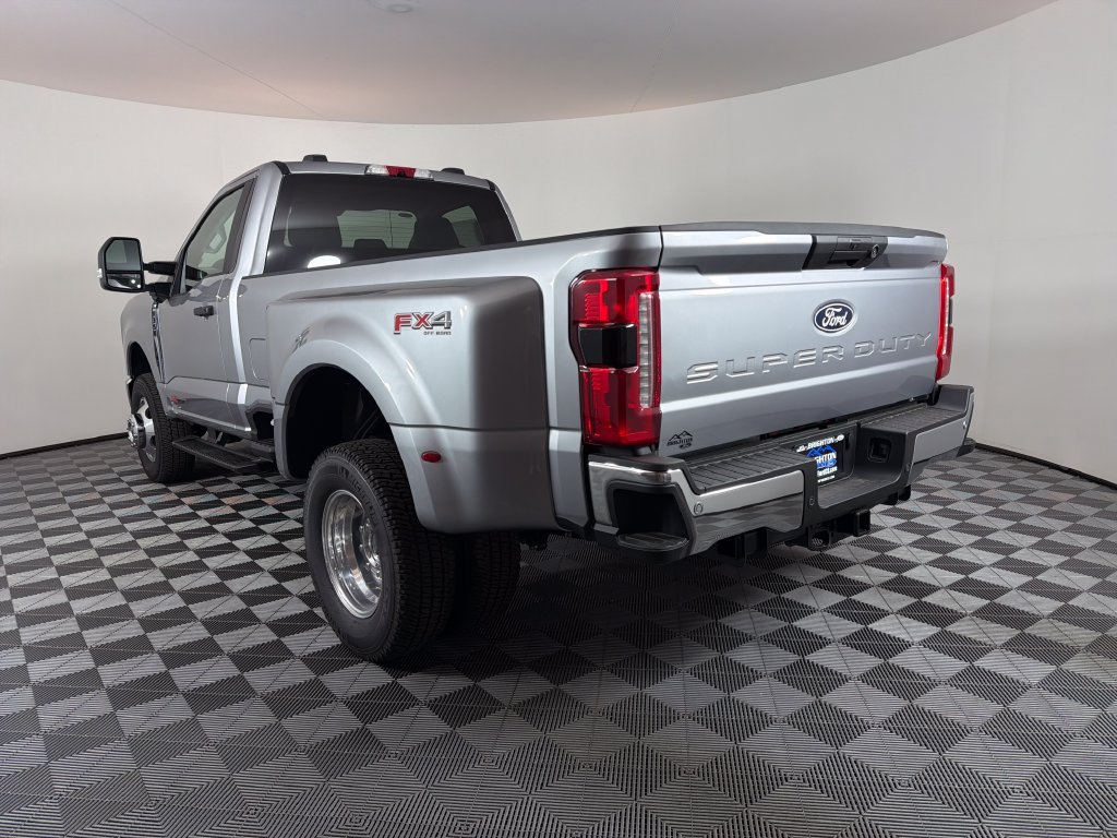 New 2027 Ford F350 XLT w/ 360-Degree Camera Package AWD/4WD image 5
