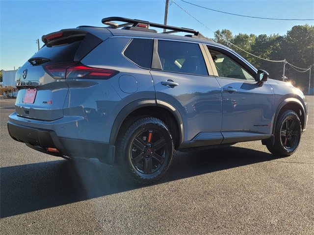 New 2026 Nissan Rogue SV image 3
