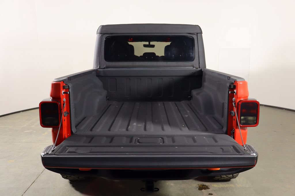 Used 2022 Jeep Gladiator Mojave AWD/4WD image 17