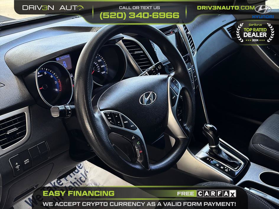 Used 2017 Hyundai Elantra GT FWD image 11
