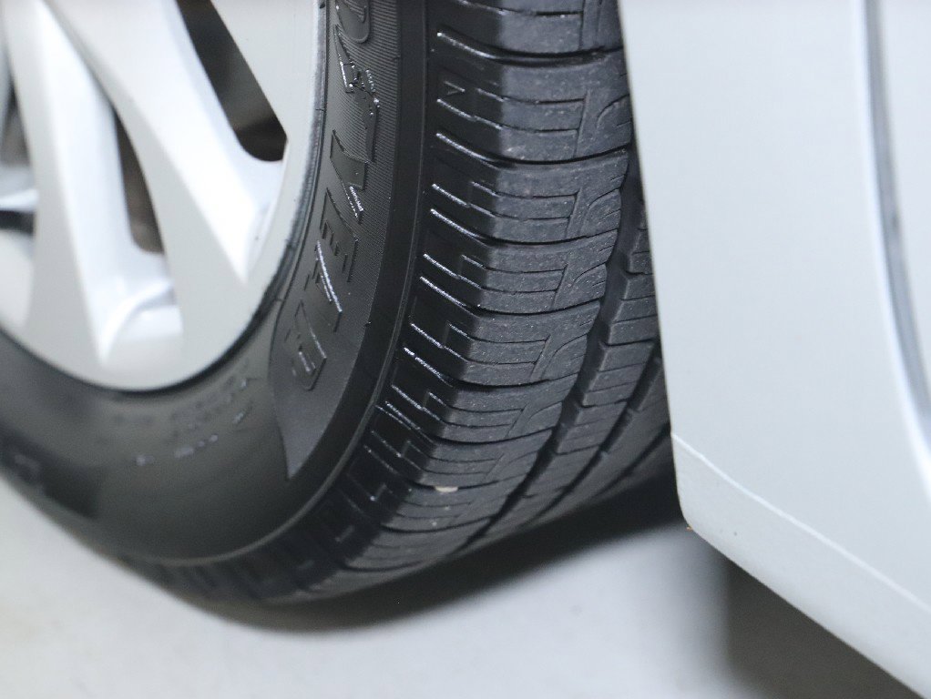 Certified 2019 Nissan Sentra SV FWD image 34