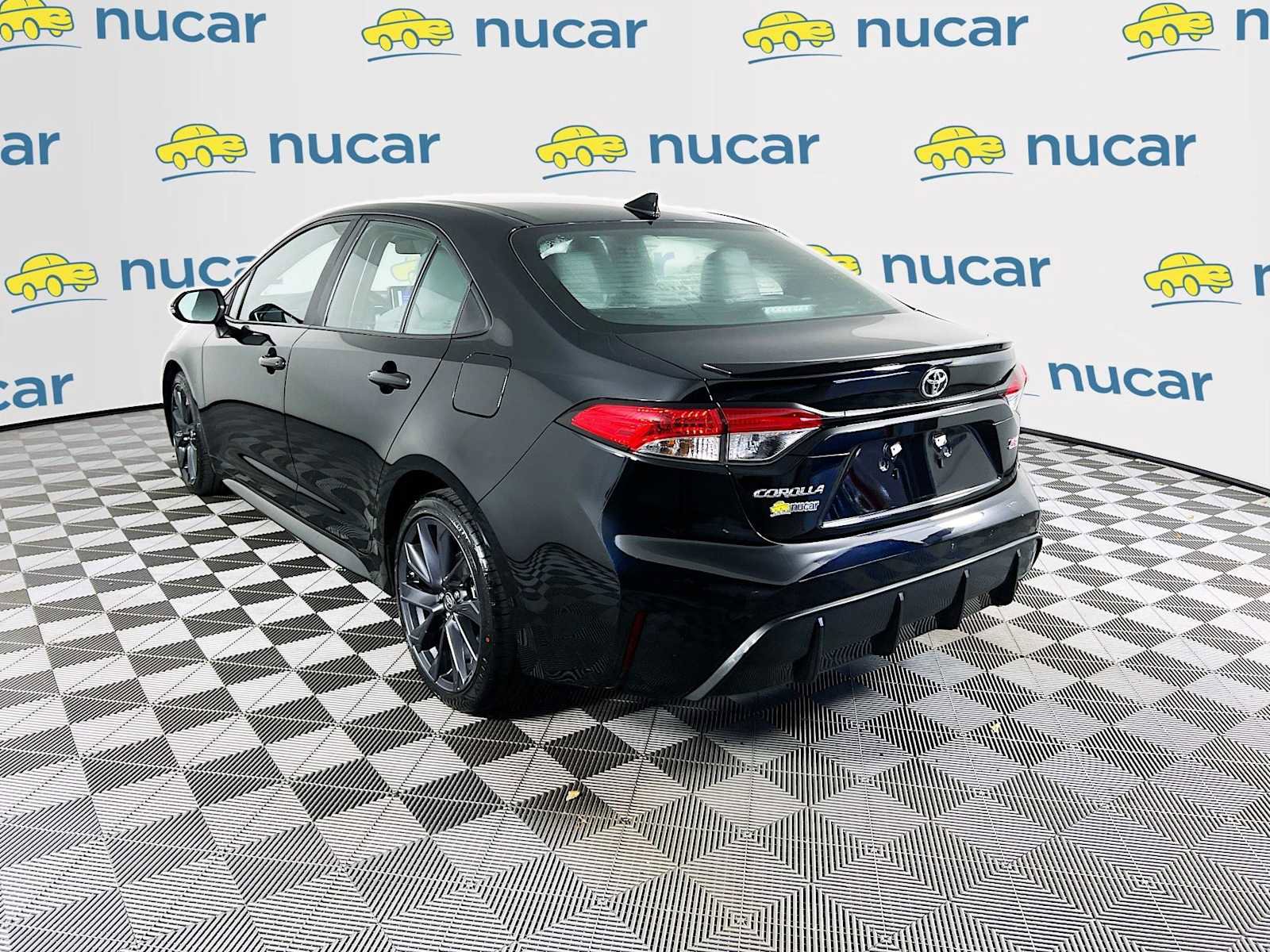 Used 2024 Toyota Corolla SE image 5