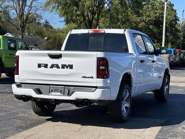 New 2026 RAM 1500 Express AWD/4WD image 28
