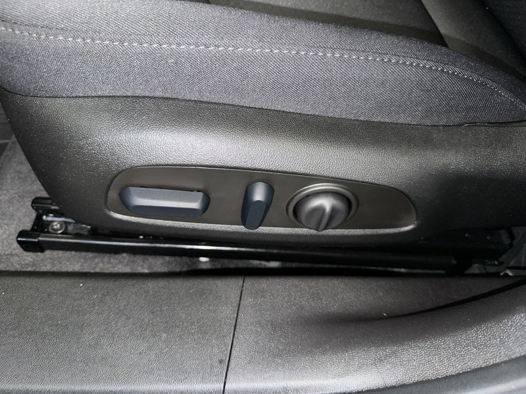 Certified 2024 Chevrolet Malibu RS w/ LPO, Floor Liner Package image 3