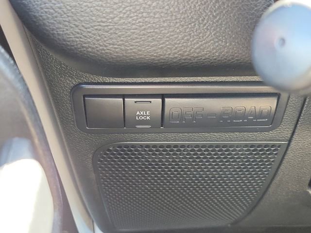 Used 2018 Jeep Wrangler Willys Wheeler image 14