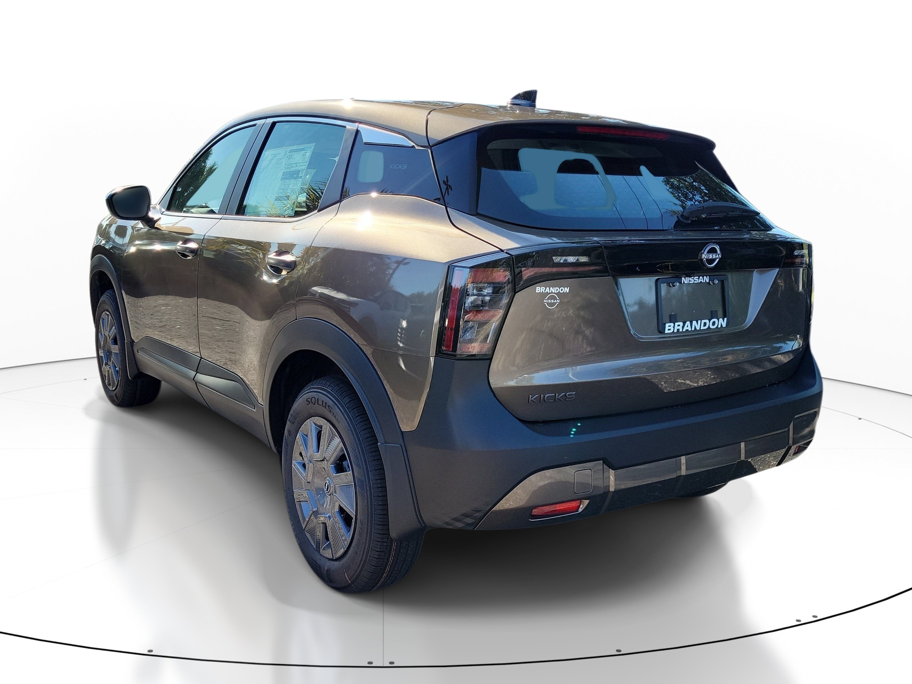 New 2027 Nissan Kicks S FWD image 5
