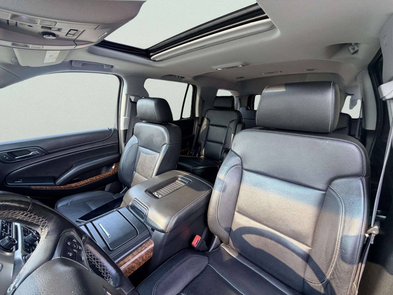 Used 2016 Chevrolet Tahoe LTZ AWD/4WD image 21