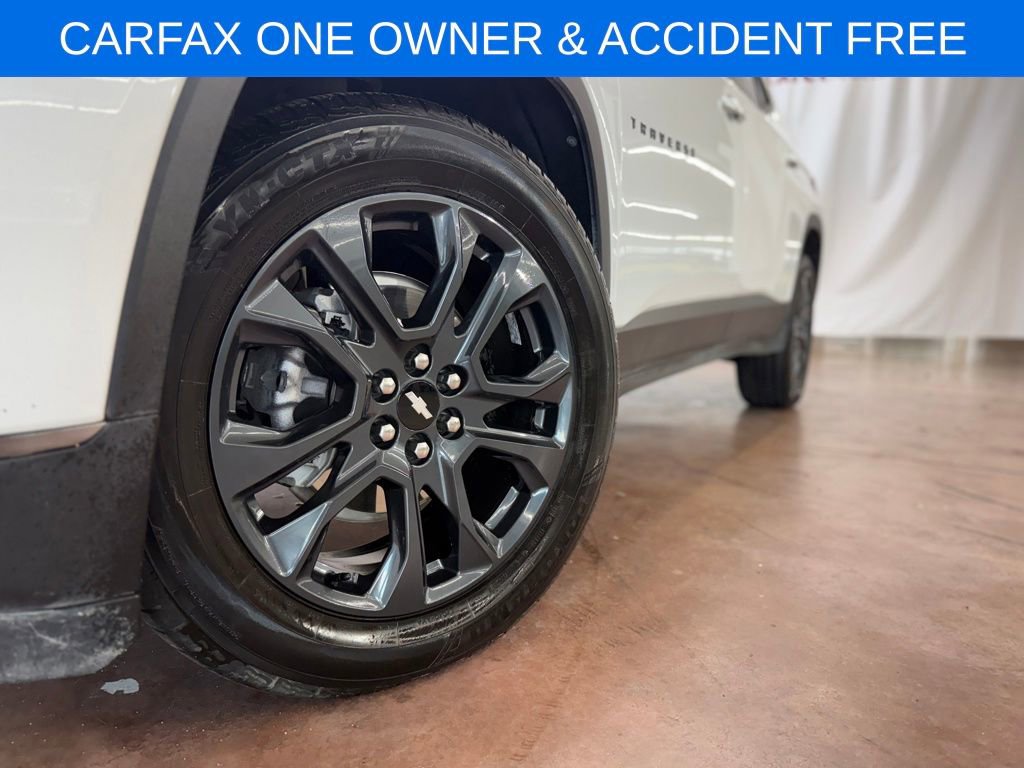 Used 2021 Chevrolet Traverse RS image 22