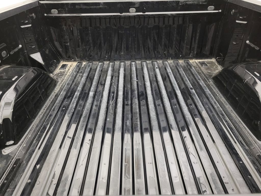 Used 2024 Chevrolet Silverado 1500 Custom image 25