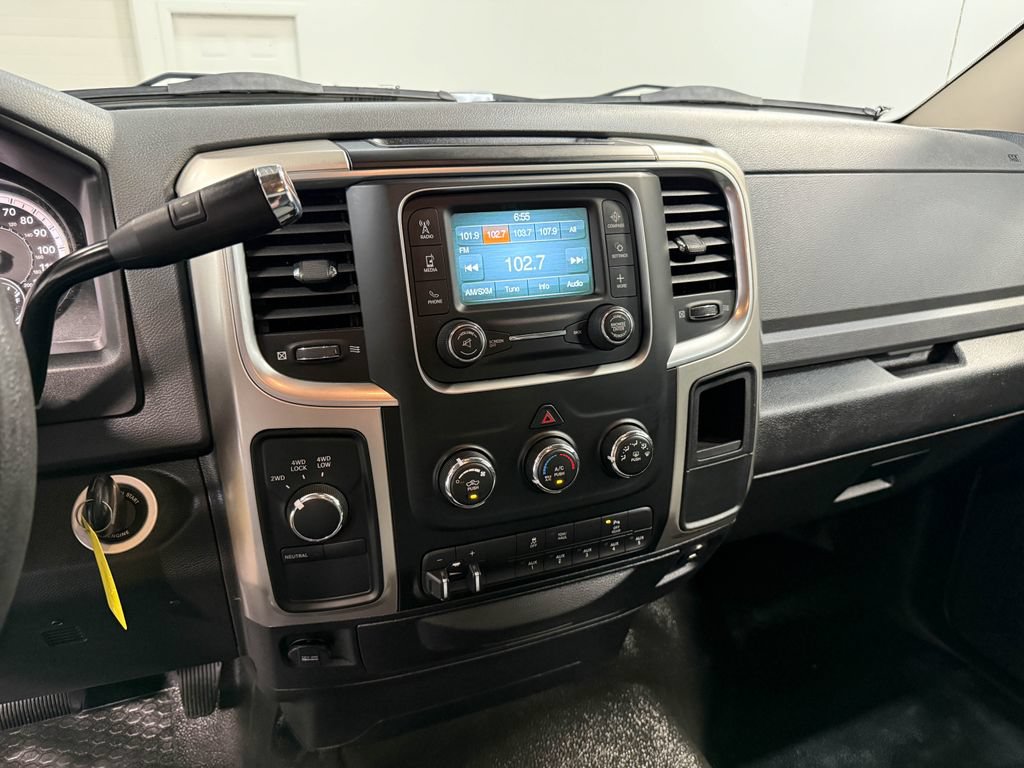 Used 2018 RAM 3500 SLT w/ Snow Chief Group AWD/4WD image 16